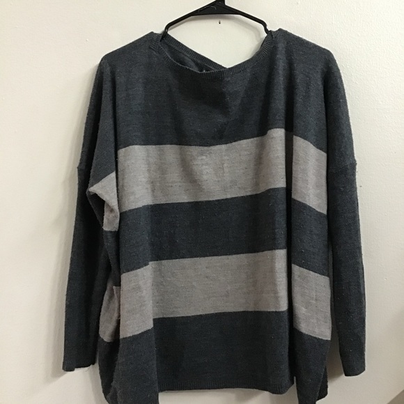 Apostrophe Sweaters - Apostrophe